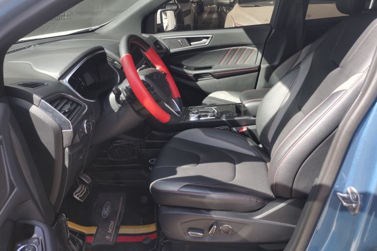 Used Ford Edge 2020 EcoBoost 245 2WD ST-Line 5-seater Interior 2