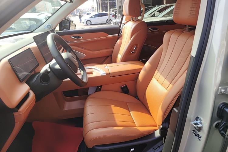 Used Wey Lanshan 2025 Four-Wheel Drive Max