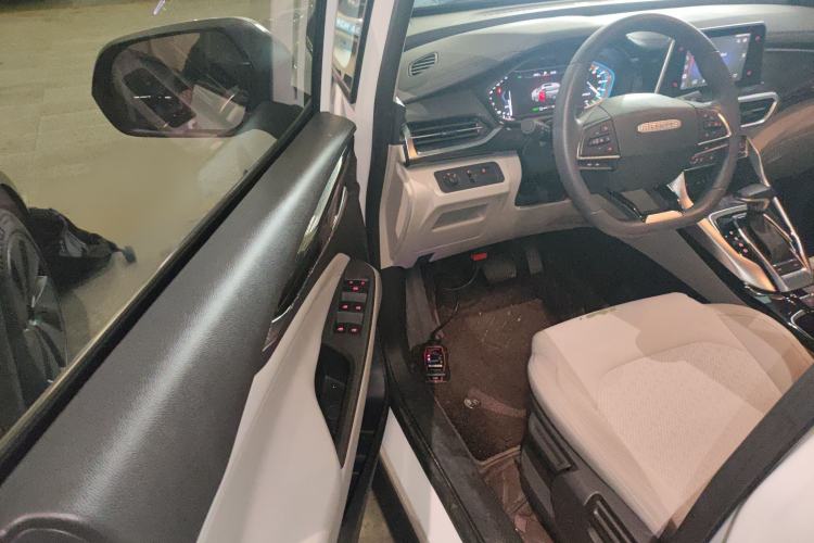 Used SAIC MAXUS EUNIQ 5 2019 Comfort Edition
