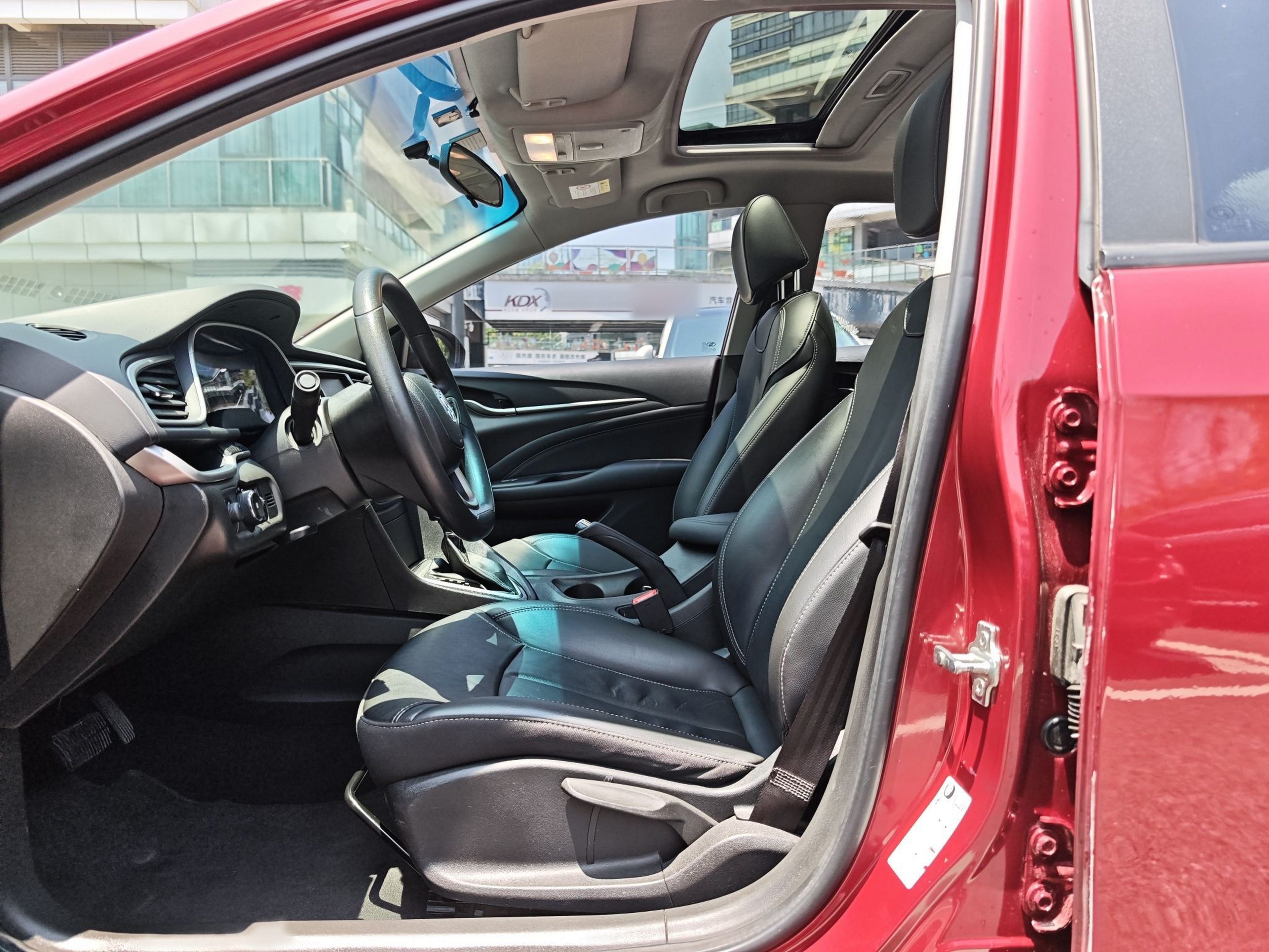 Avant de la voiture