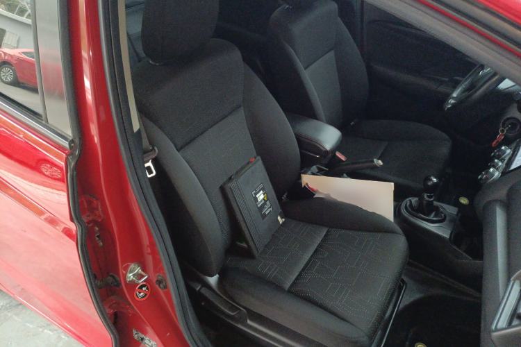 Used Honda Fit 2014 1.5L LX Manual Comfort Model
