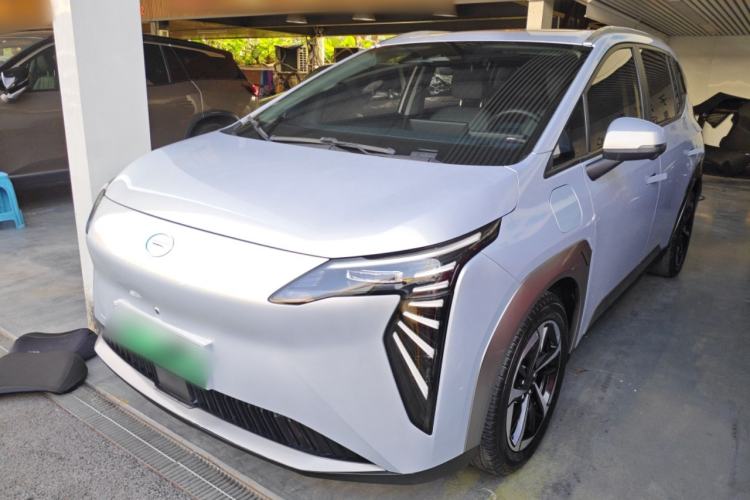 Used AION Y 2023 Younger Star Edition