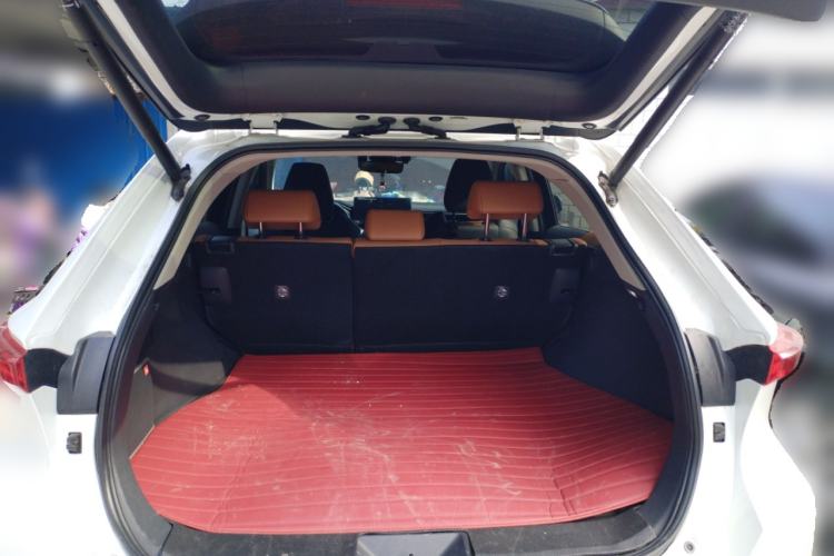 Used Toyota Venza 2022 2.0L CVT Two-Wheel Drive Prestige Edition Trunk