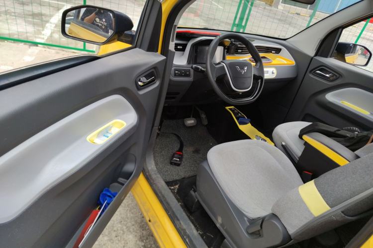 Used Wuling Hongguang MINIEV 2021 Macaron Premium Model – Lithium Iron Phosphate