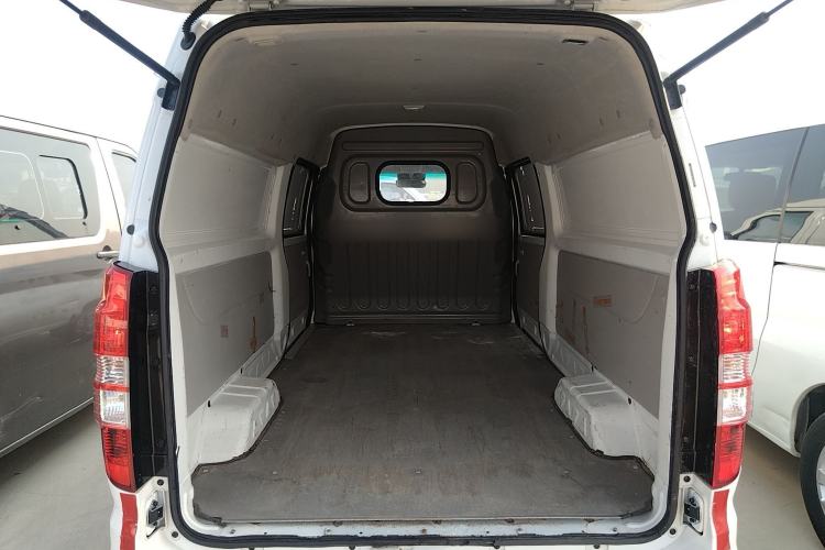 Used Jinbei New Hiace EV 2023 Profit-Making Type Trunk