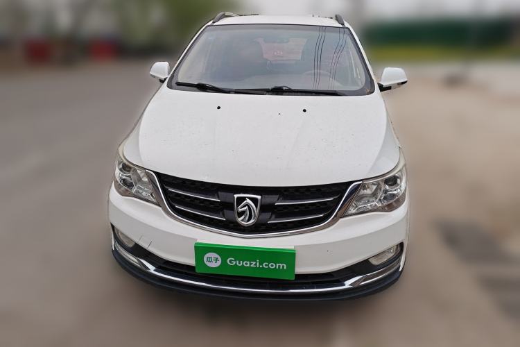 Used Baojun 730 2016 1.5L Manual Comfort Version 7 Seats China V Emission Standard
