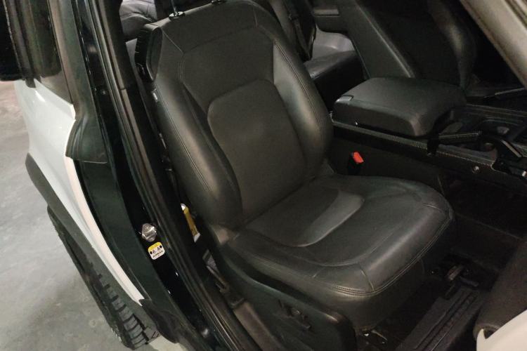 Used Land Rover Defender 2024 90 2.0T P300 S