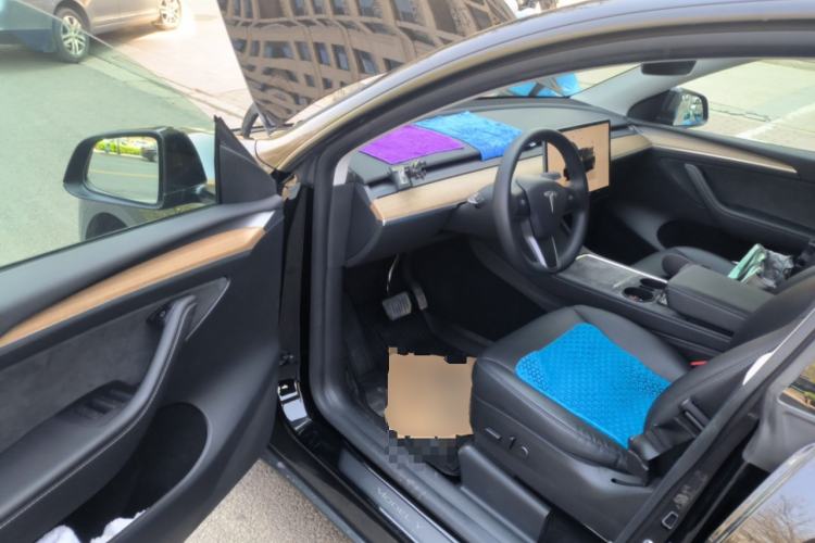 Used Tesla Model Y 2022 Rear-Wheel-Drive Version Driver Seat