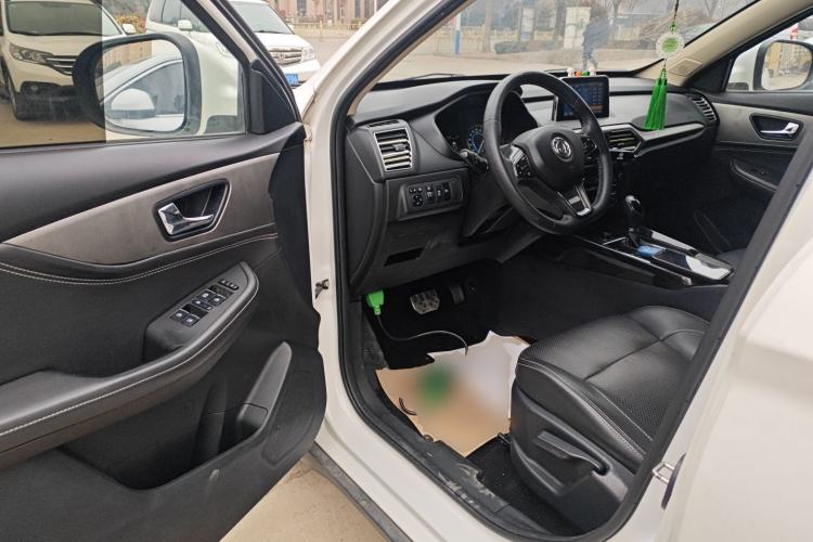 Used Dongfeng Fengon S560 2018 1.8L CVT Prestige Model Driver Seat