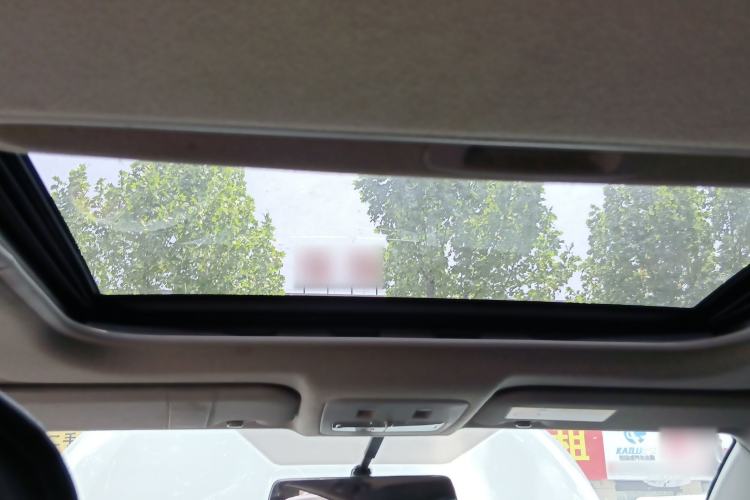 Used Toyota YARiS L Zhi Xuan 2016 Revised Version 1.5G CVT with Dynamic Sunroof