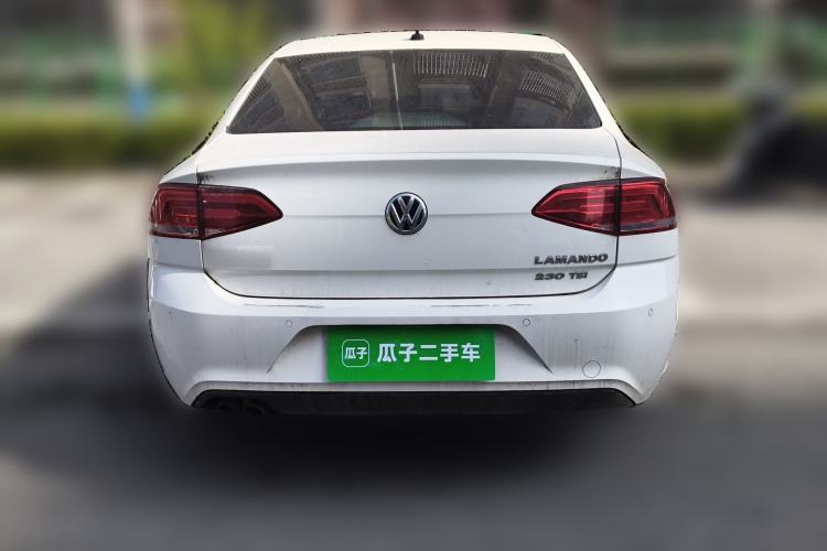 Used Volkswagen Lamando 2015 230TSI DSG Fashion Edition Rear