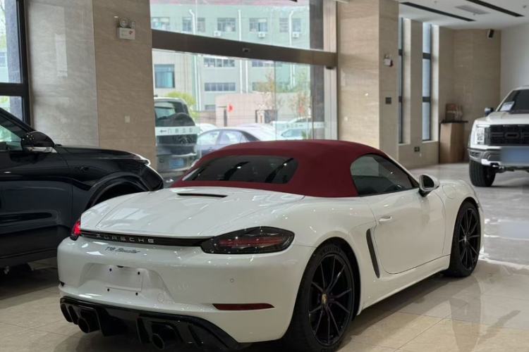 Used Porsche 718 2020 Boxster 2.0T
