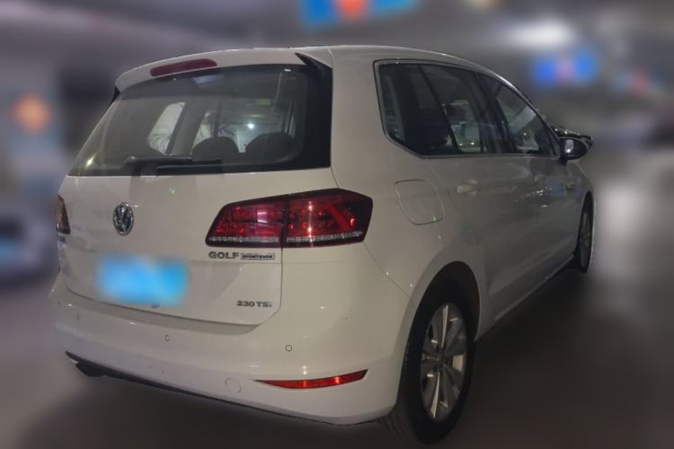 Used Volkswagen Golf Sportsvan 2016 230TSI Automatic Trend Edition Rear Right 45 Deg