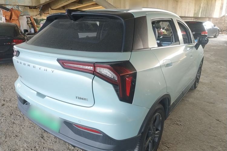 Used Geometry E Firefly 2022 401 km Linglong Tiger 4 Seats