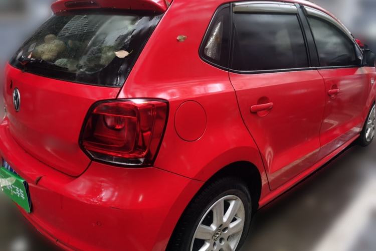 Used Volkswagen Polo 2013 1.6L Automatic Comfort Edition Rear Right 45 Deg