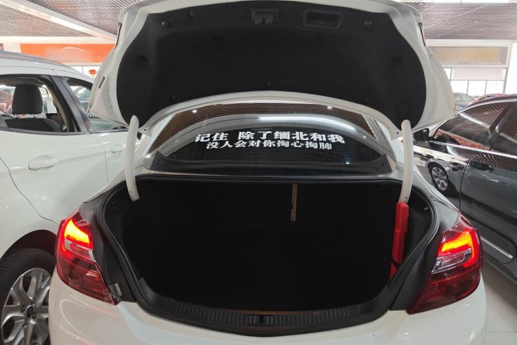 Used Buick Regal 2015 2.0L Leading Fashion Edition