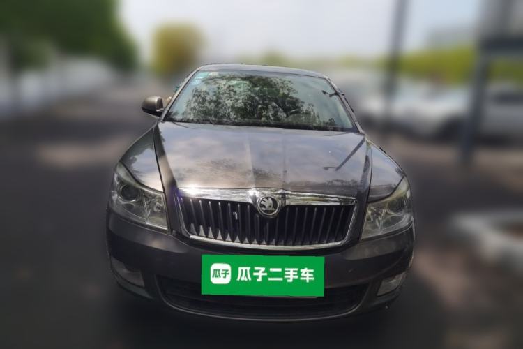 Used Skoda Octavia 2015 Classic Model 1.6L Manual Eado Version Front