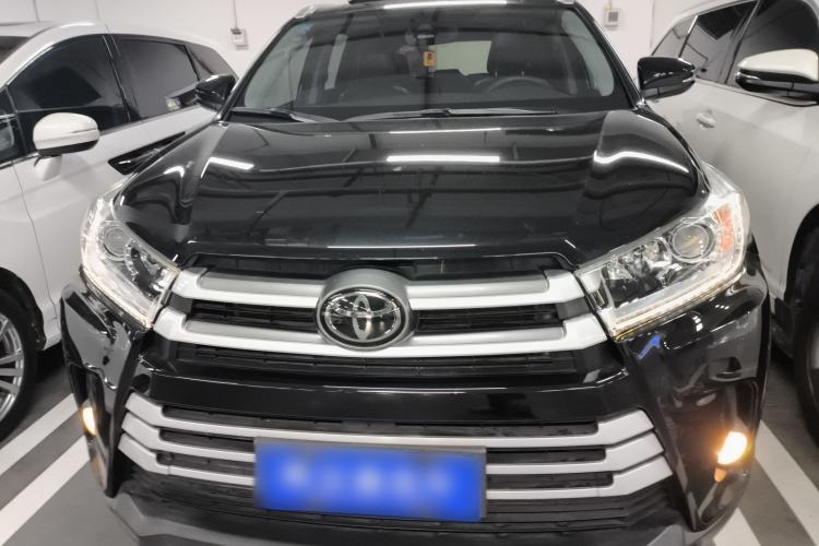 Used Toyota Highlander 2018 2.0T Four-Wheel Drive Luxury Version 7 Seats China VI Standard Front