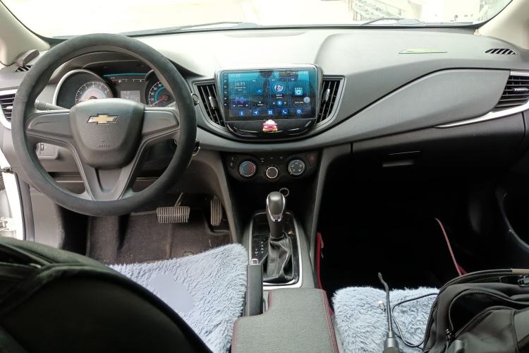 Used Chevrolet Cavalier 2016 1.5L Automatic Enjoyment Edition Center Console