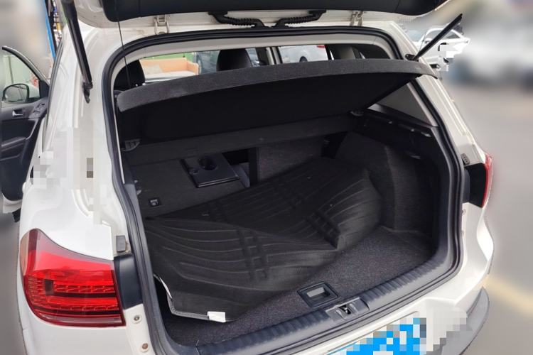 Used Volkswagen Tiguan 2016 280TSI Automatic Two-Wheel-Drive Silk Road Style Edition