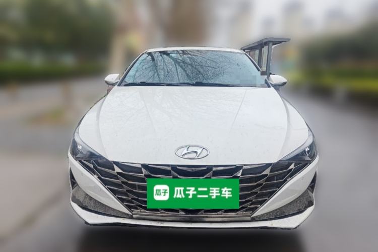Used Hyundai Elantra 2022 1.5L CVT LUX Prestige Edition