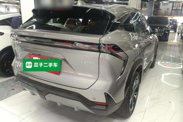 Used Geely Galaxy L7 2025 EM-i 115km Exploration Edition Rear Right 45 Deg