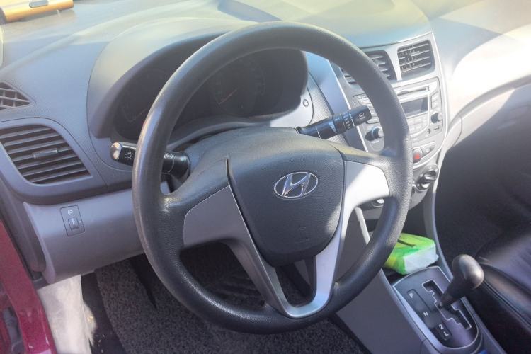 Used Hyundai Verna (older generation) 2014 1.4L Automatic Smart GLS
