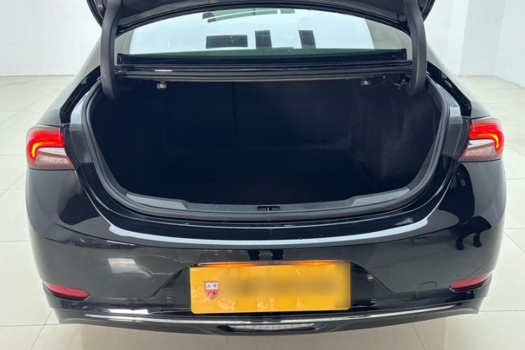 Used Buick LaCrosse 2022 552T Luxury Version Trunk