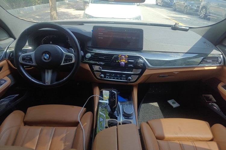 Used BMW 6 Series GT 2021 630i M Sport Package Center Console