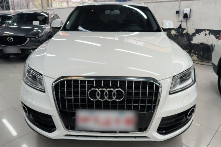 Used Audi Q5 2016 40 TFSI Comfort Model Exterior 3