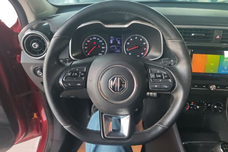 Used MG ZS 2018 1.5L Manual Luxury Version China V Standard Steering Wheel