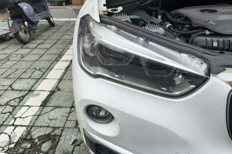 Used BMW X1 2019 xDrive20Li Luxury Model Right Front Headlight