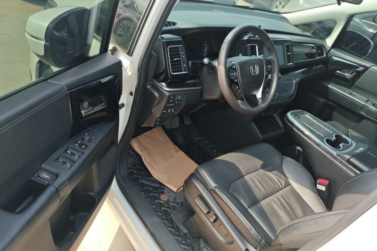 Used Honda Elysion 2019 2.0L Hybrid Luxury Edition