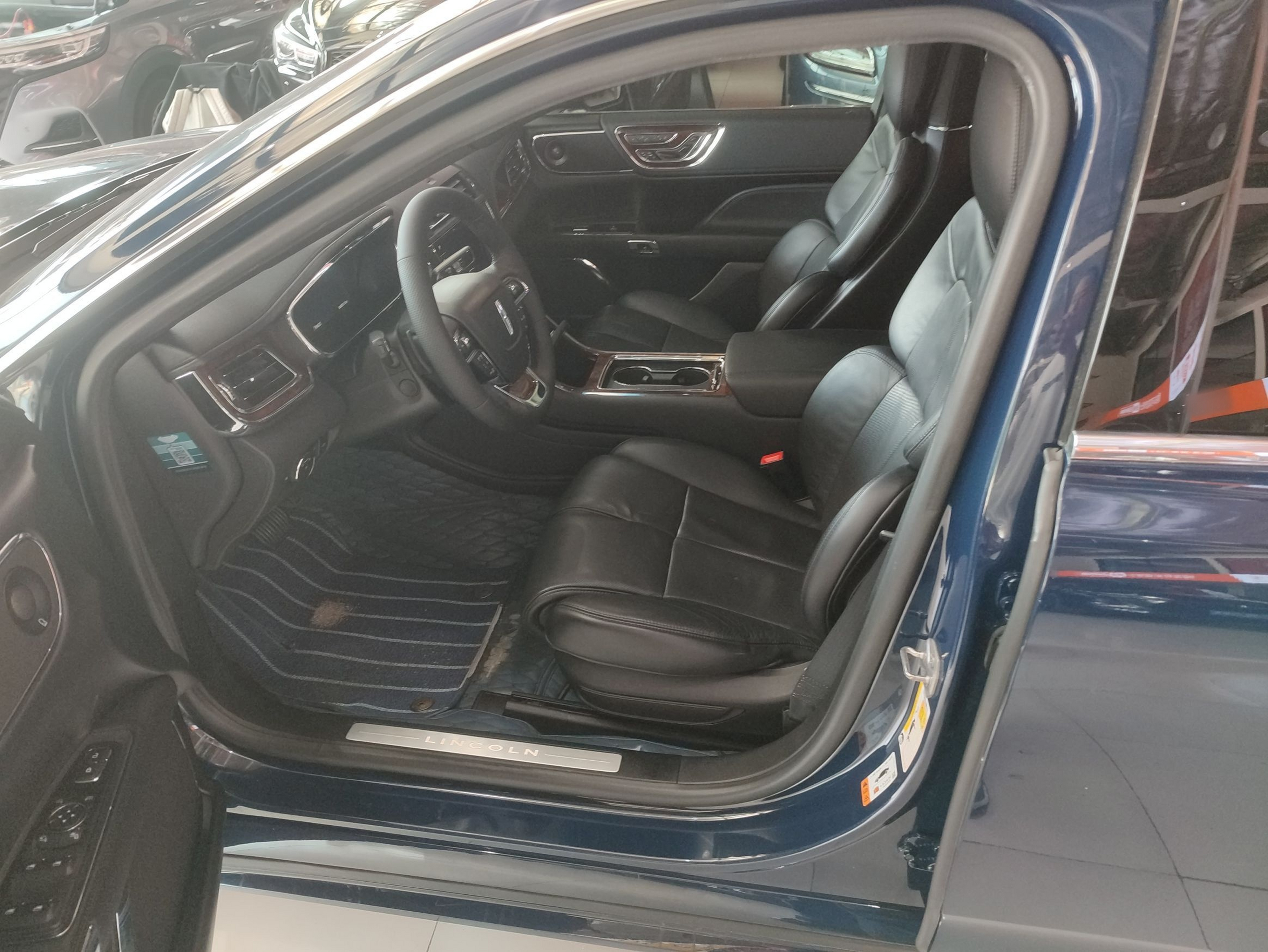 Interior delantero