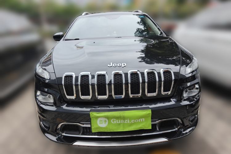 Used Jeep Cherokee 2017 2.4L Superior Edition
