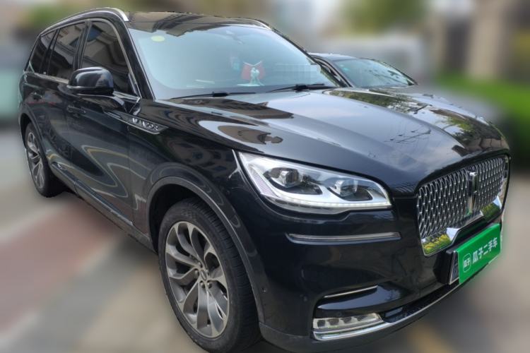 Used Lincoln Aviator 2020 3.0T V6 All-Wheel Drive Executive Version Front Right 45 Deg