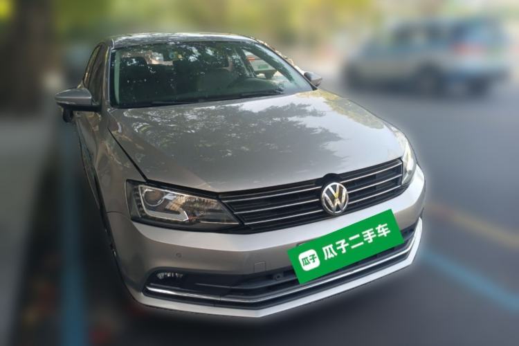 Used Volkswagen Sagitar 2017 230TSI Automatic Luxury Edition