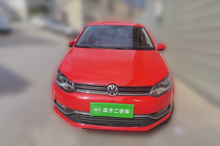 Used Volkswagen Polo 2016 1.4L Manual Fashion Model Front