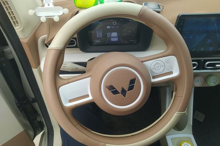 Used Wuling Hongguang MINIEV 2024 3rd Generation 215km Youth Edition
