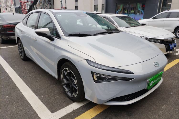 Used AION S MAX 2024 70 Star Edition Front Right 45 Deg