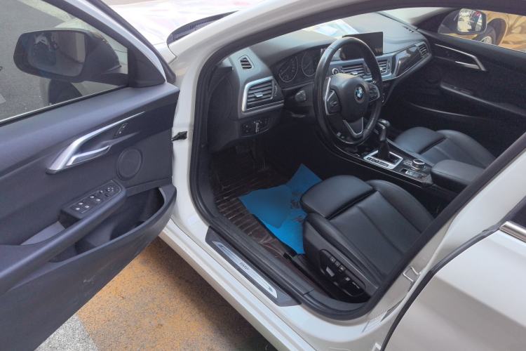 Used BMW 1 Series 2017 118i Design Package Model Driver Seat