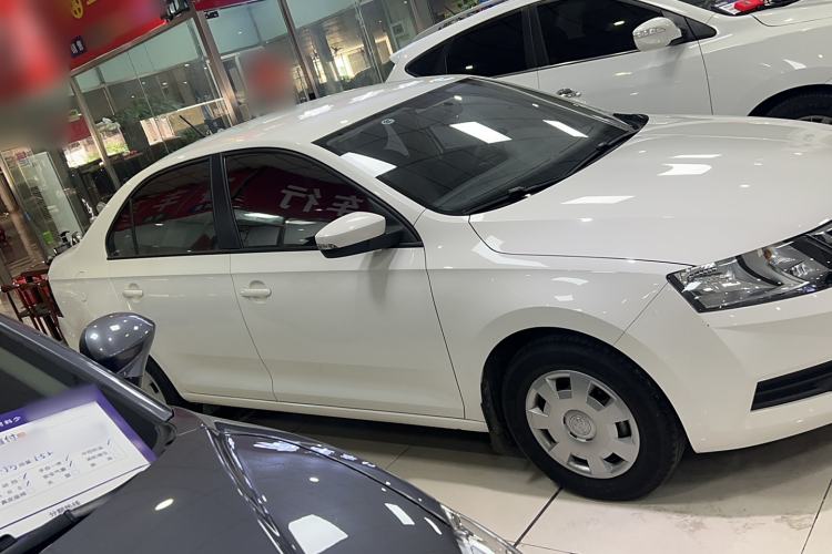 Used Skoda Rapid 2019 1.5L Automatic Standard Edition