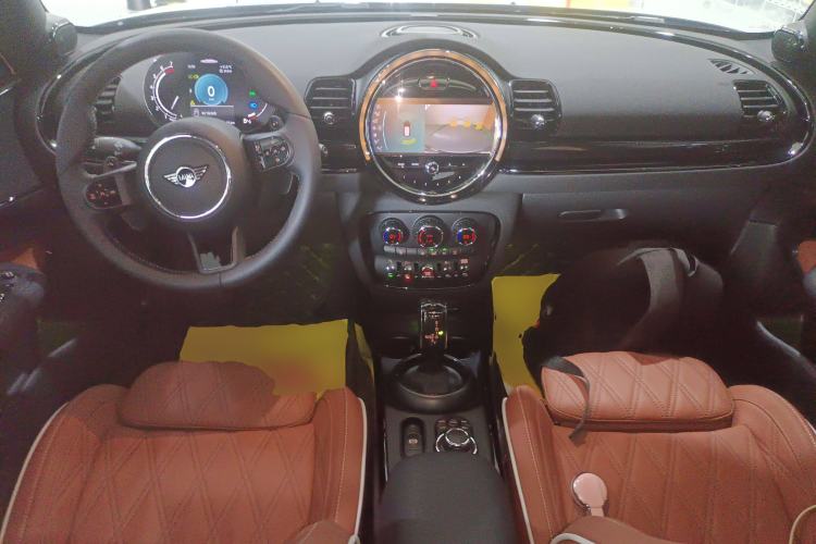 Used MINI Clubman 2023 Revised 2.0T COOPER S Connoisseur