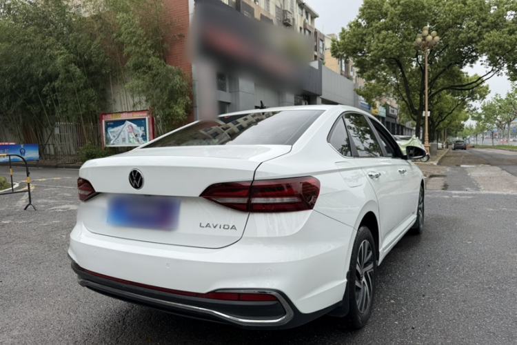 Used Volkswagen Lavida 2023 1.5L Automatic Full-Comfort Edition
