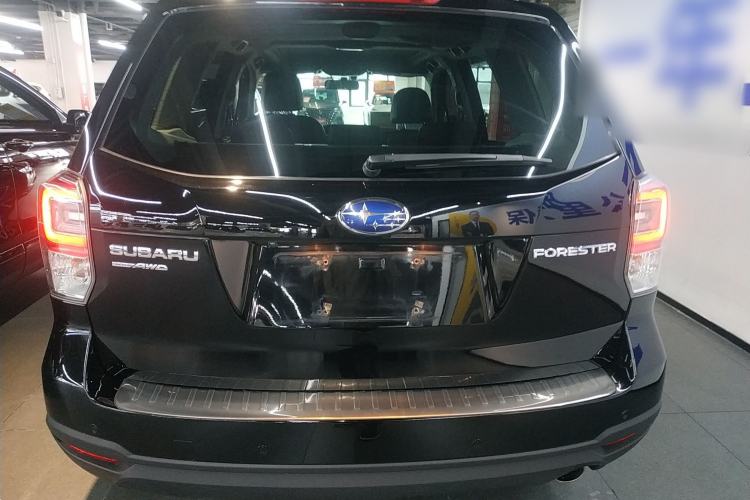 Used Subaru Forester 2018 2.0i Luxury Navigation Edition Rear