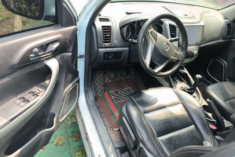 Used Changan CS35 2014 1.6L Manual Luxury Model China IV Standard
