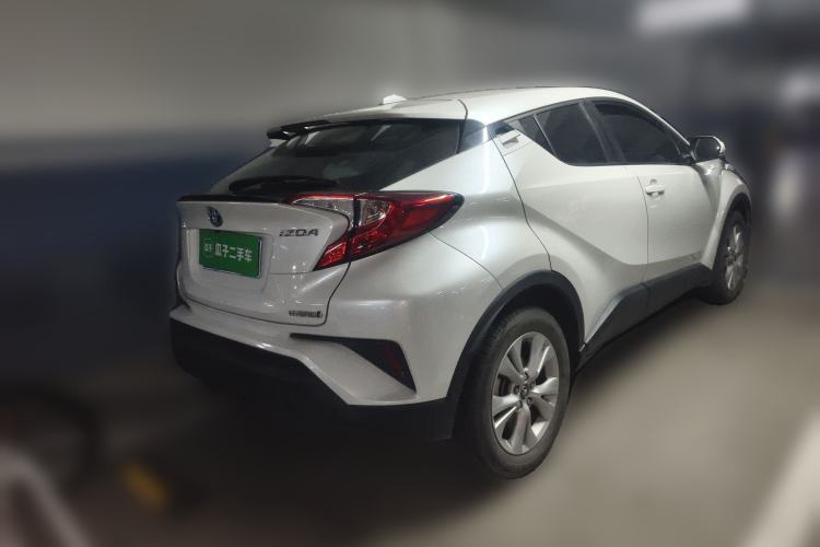 Used Toyota IZOA 2021 Dual-Motor 2.0L Yixiang Edition