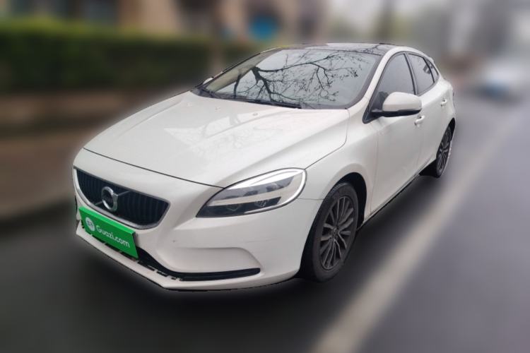 Used Volvo V40 2018 T3 Zhiyi Edition