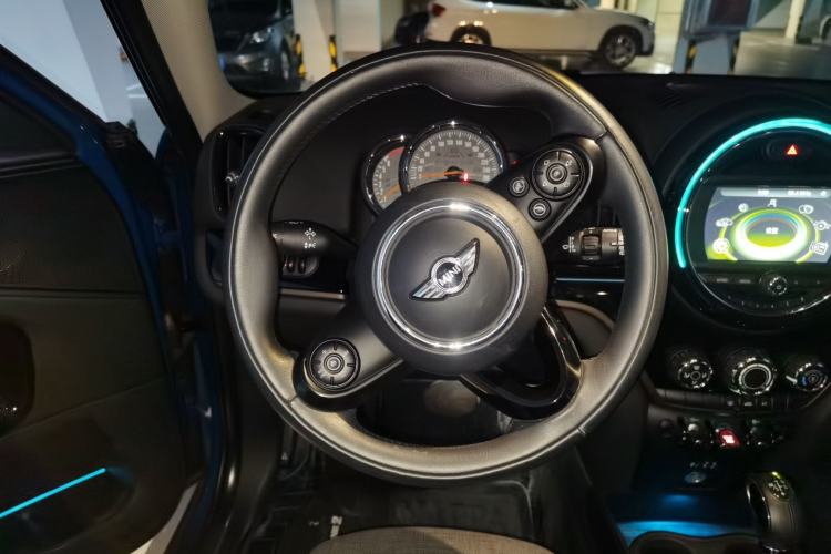 Used MINI Countryman 2017 1.5T COOPER ALL4 Steering Wheel
