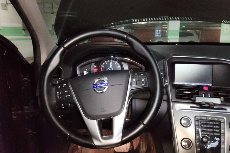 Used Volvo XC60 2014 T5 Zhiya Edition